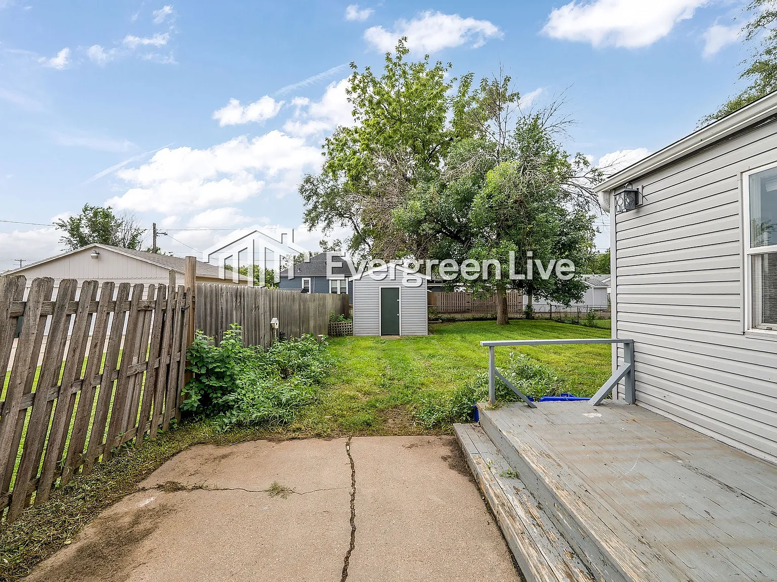 3 bed, 1.0 bath, 1056 sqft, $1,445 — Photo 4