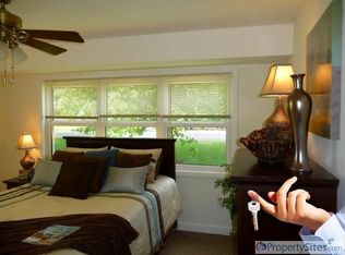 8600 Del Vista Dr, Saint Louis, MO