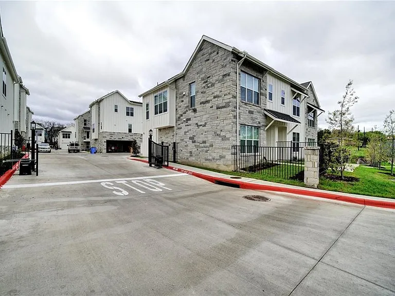 2624 Metcalfe Rd #14 — Photo 30