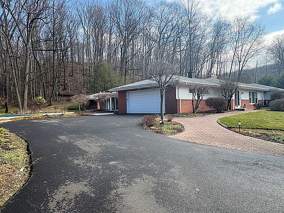 2nd image of 4400 W Pike Rd