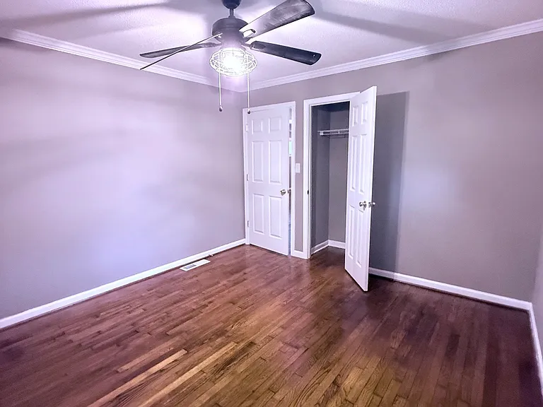 317 Hilltop Circle Ext SW — Photo 18