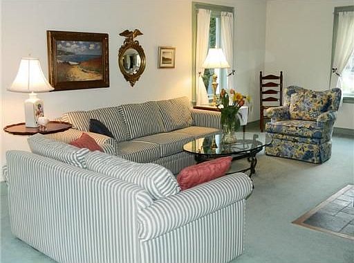 4th image of 32 Mulberry Dr