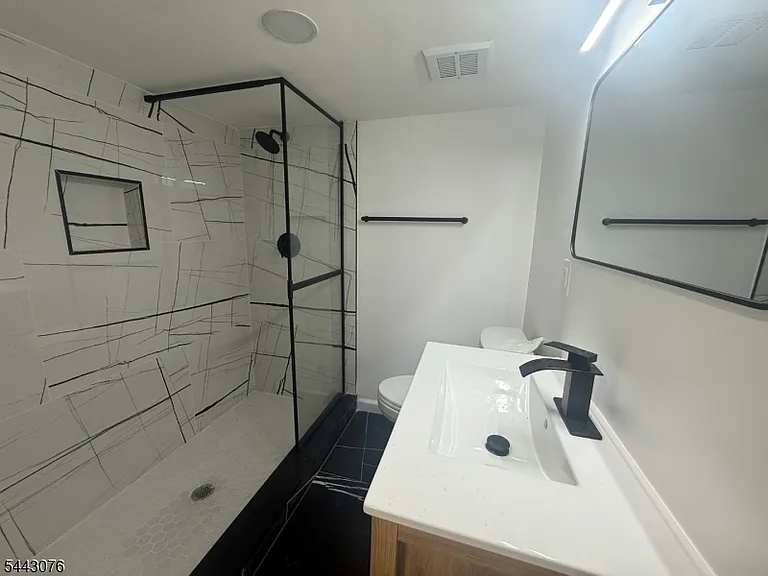 82 Grove St #2 — Photo 15