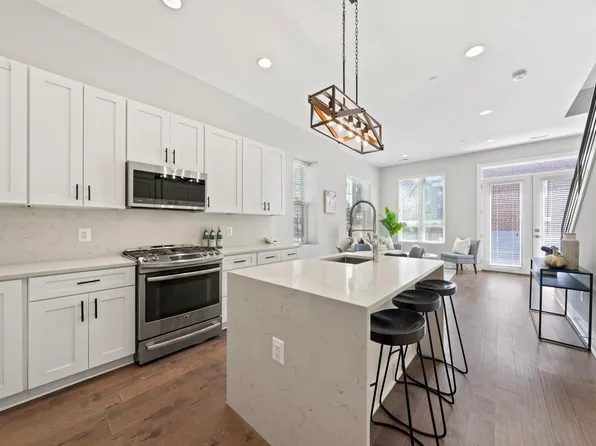 1839 D St NE APT 1, Washington, DC 20002