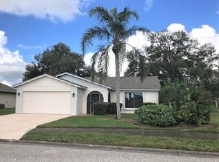 427 Cypress Forest Dr, Englewood, FL 34223