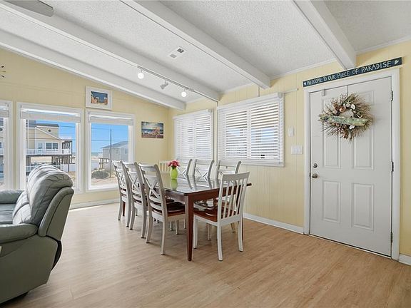 5th image of 3637 Sandfiddler Rd
