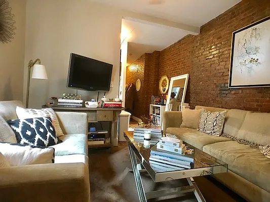 Rented by Corcoran | media 11