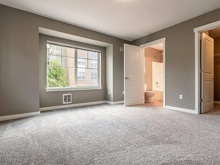 The Villas in Bellevue — Photo 44