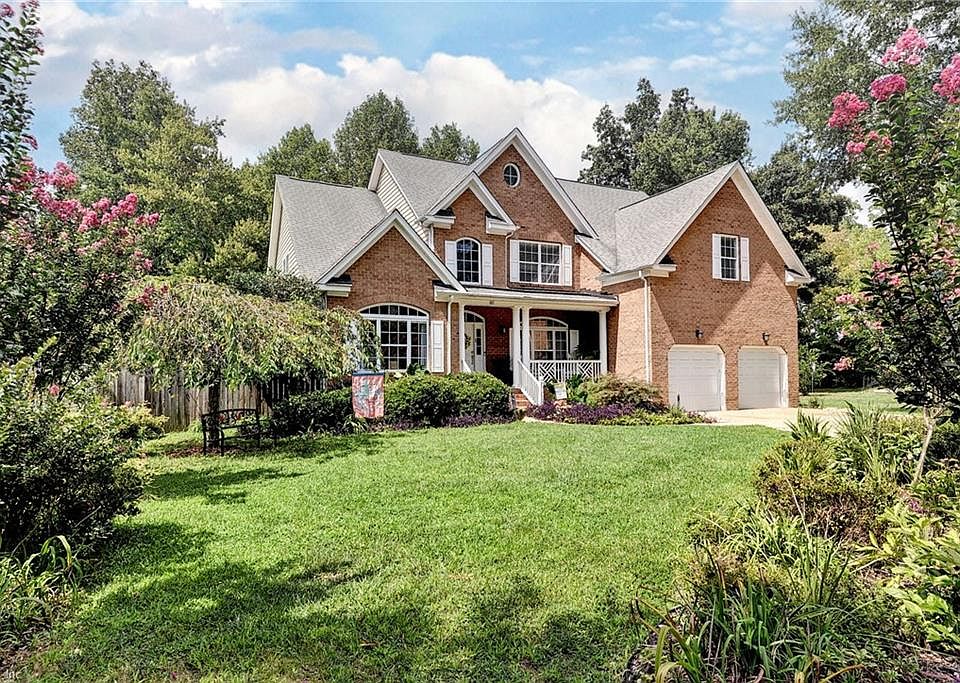 1st image of 103 Sloop Ct