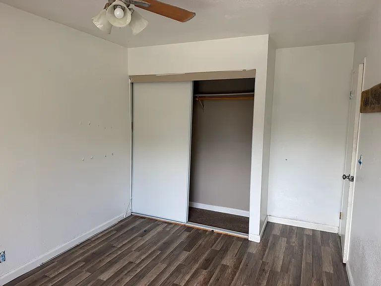 2672 Kingston Ct — Photo 23