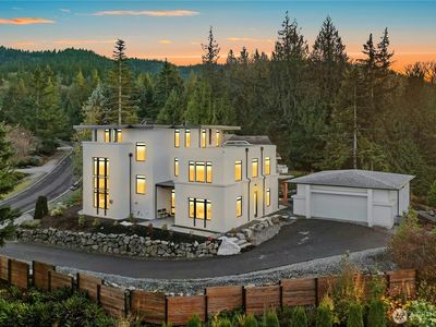 2115 Squak Mountain Loop SW, Issaquah, WA, 98027
