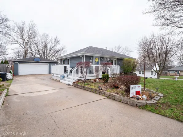 2505 Grandview Ave, Des Moines, IA 50317