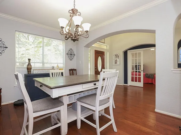 7822 Ravens Point Dr — Photo 4