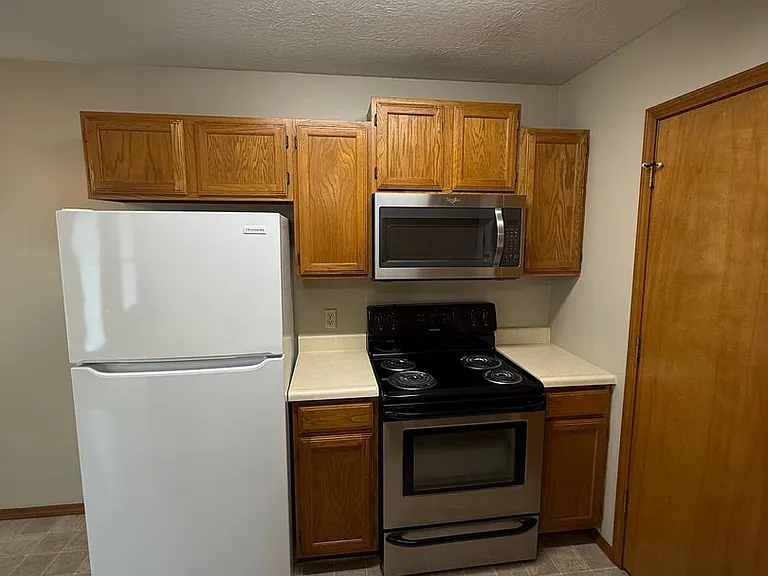 4114 S Franklin Ave — Photo 10