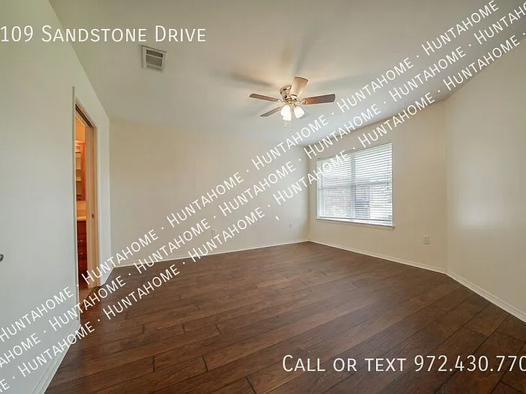 2109 Sandstone Dr — Photo 5