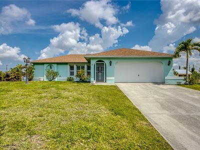 1033 NE 2nd St, Cape Coral, FL, 33909