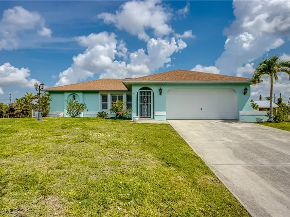 1033 NE 2nd St, Cape Coral, FL 33909