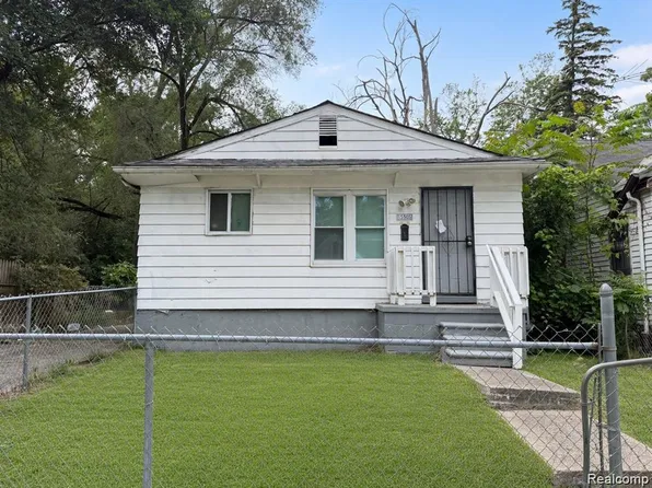 15905 Westbrook St, Detroit, MI 48223