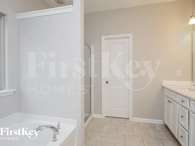 2139 Charcoal Ives Rd — Photo 14