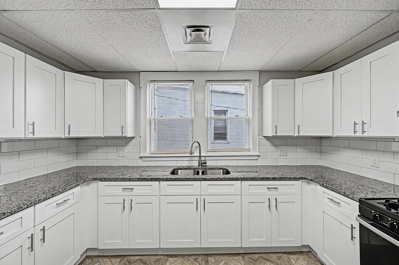 2 bed, 975 sqft, $1,195 — Photo 4