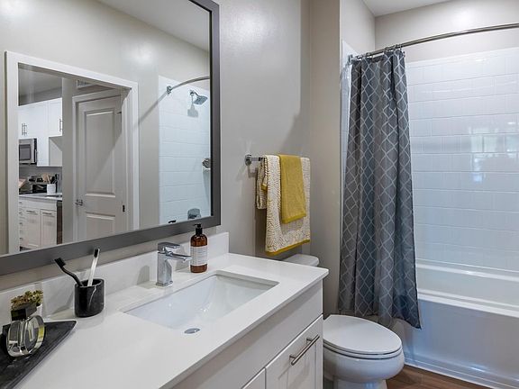 3rd image of 5741 Billet St #204