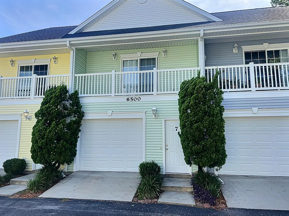 6500 Colonial Dr #7