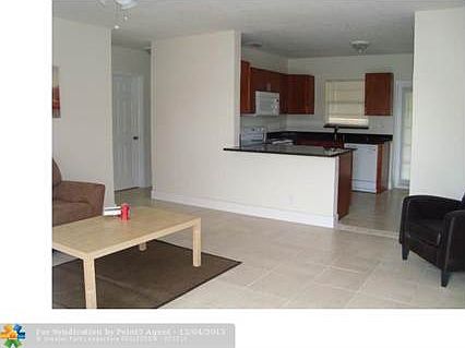 5th image of 1831 SW 67th Ter