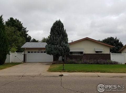 1st image of 2604 25th Ave