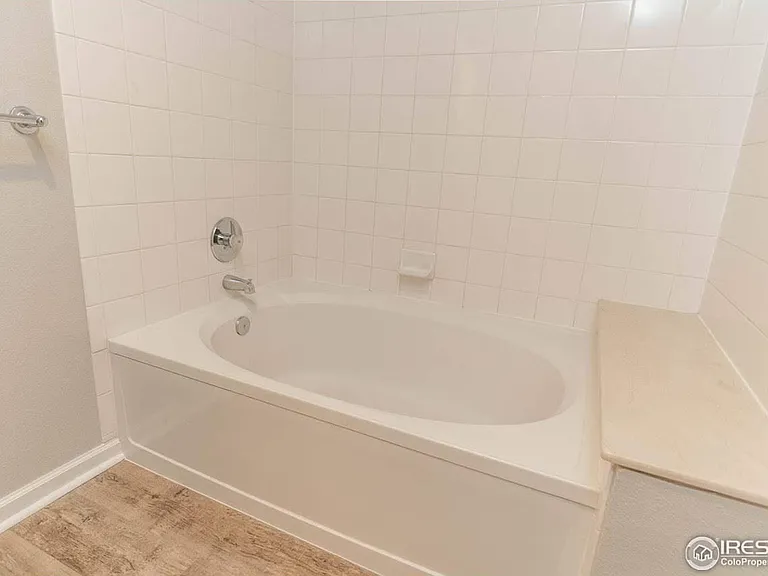 560 Mohawk Dr #40 — Photo 13
