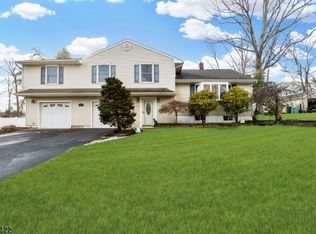 14 Kadel Dr, Roxbury Twp, NJ