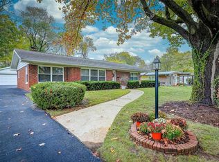 7009 Carr Dr, Belleville, IL