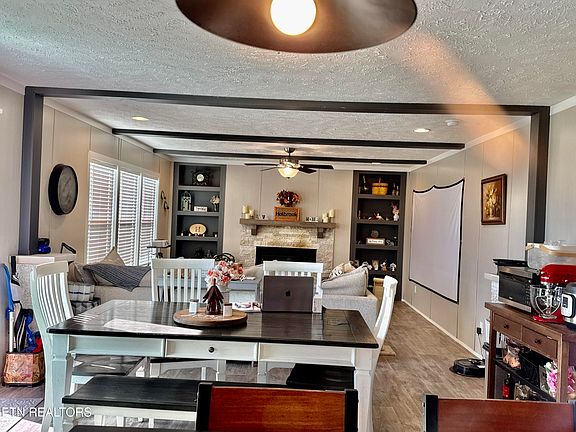 4th image of 1450 Howell River Rd