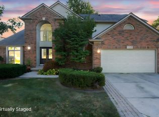 53363 Azalea Dr, Macomb, MI 48042