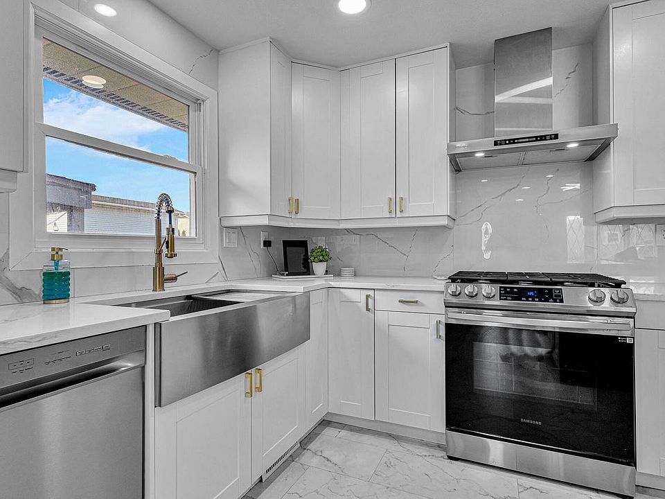 1st image of 1626 Greenfield AVENUE