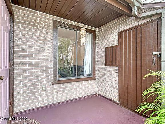 3rd image of 302 Sherwood Pl
