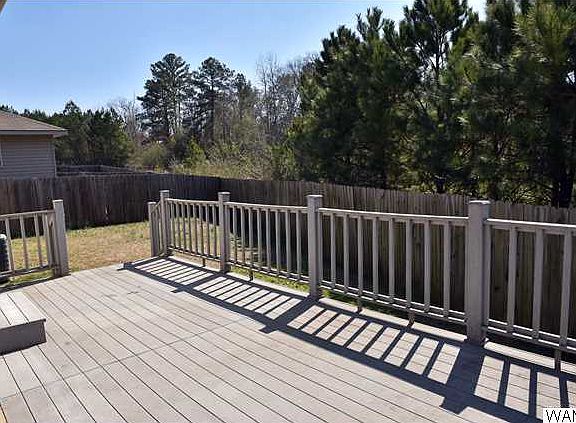5th image of 4133 Sunrise Cir