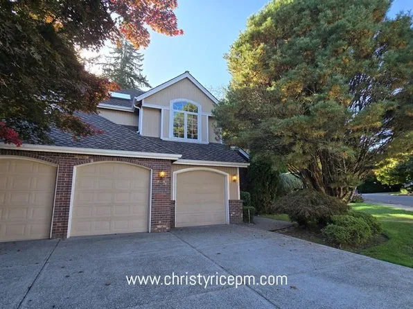 16323 NE 50th Way, Redmond, WA 98052