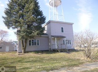 902 2nd St, Batavia, IA 52533