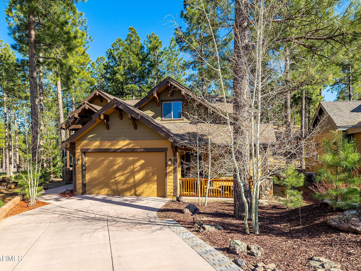 3505 Strawberry Roan