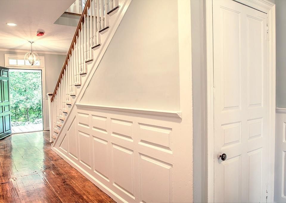 28 Farwell Rd, Tyngsboro, MA 01879 Zillow