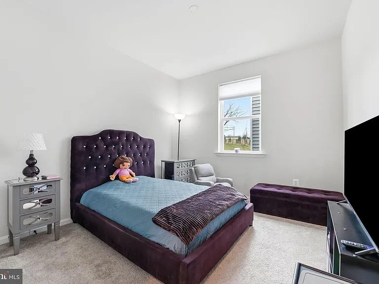 615 Clover Ln — Photo 31