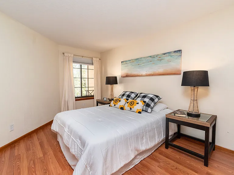 5950 Gunbarrel Ave #E — Photo 23