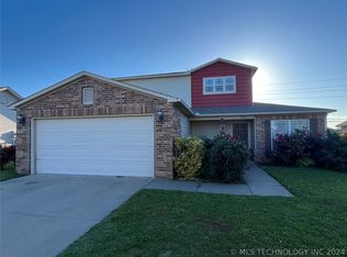 9022 S 257th East Pl, Broken Arrow, OK 74014