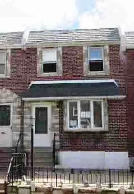 4335 Vista St photo 1