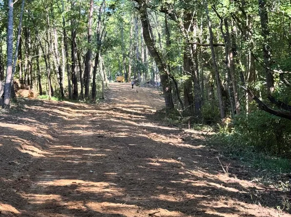 Shady Ln, Oneida, TN 37841