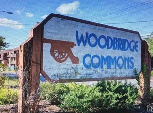 1003 Woodbridge Commons Way, Iselin, NJ 08830