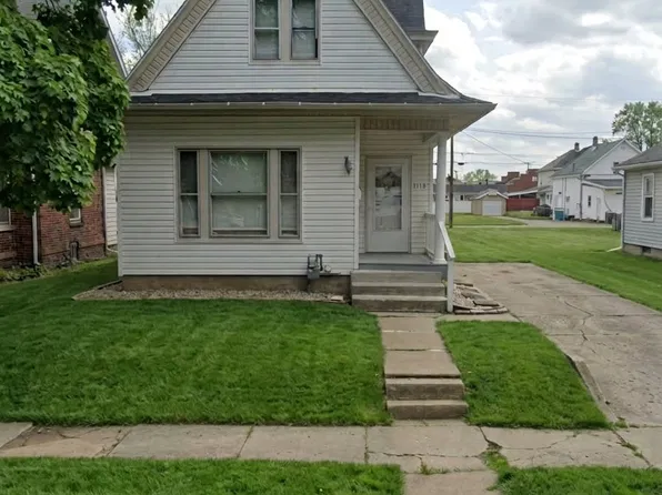 1119 Orchard St, Coshocton, OH 43812