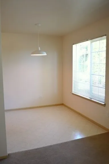 Quiet 2-Bed 2-Bath Apartments Close to WOU with Beautiful Landscaping In-Unit Washer/Dryer — Photo 24