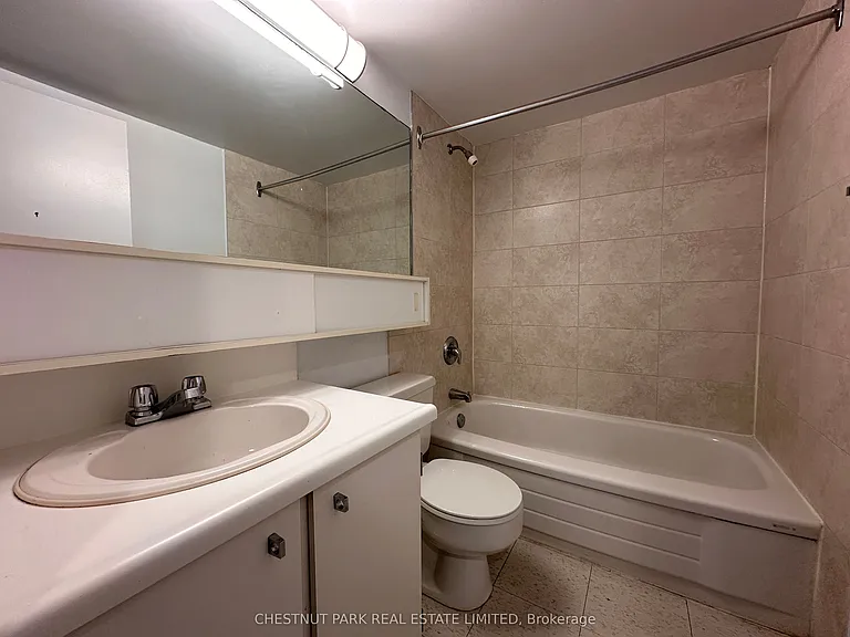 20 Saint Patrick St #507 — Photo 25