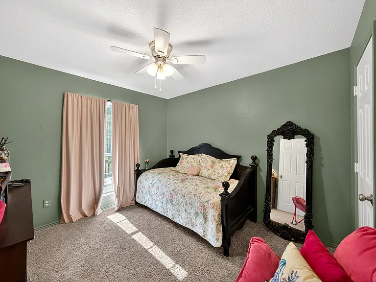 1011 Aylesbury Dr — Photo 39